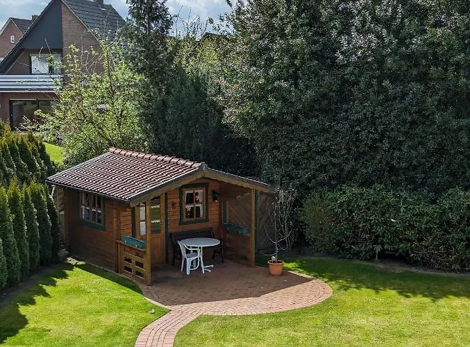 Leni Erstes Og Inkl Balkon Gartenblick Kostenfreier Parkplatz Stadtnah Aber Ruhig Gelegen Apartment *